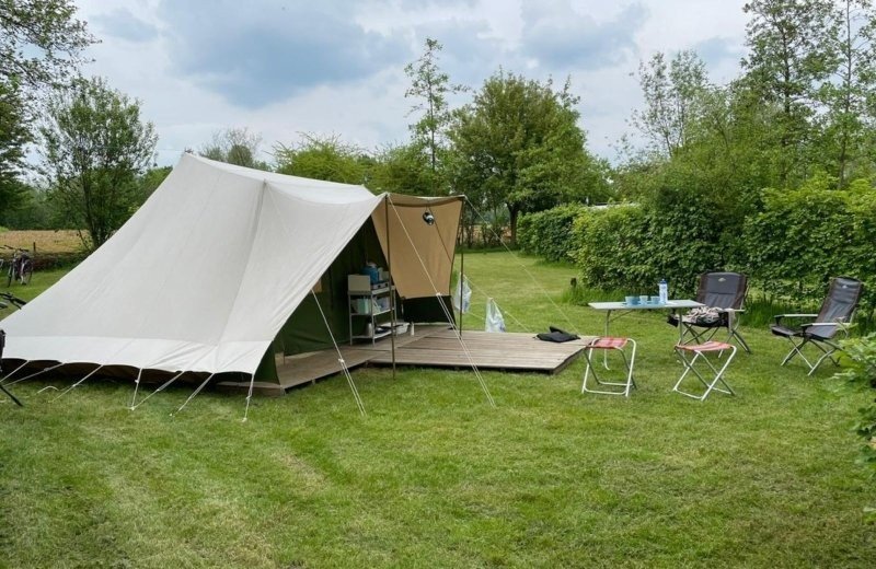Kleine kampeerplaats achterhoek wandelaars